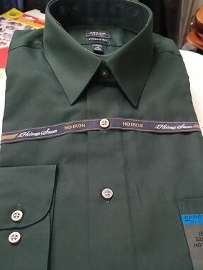 ARROW mens shirt size 16 32/33 long. sleeve